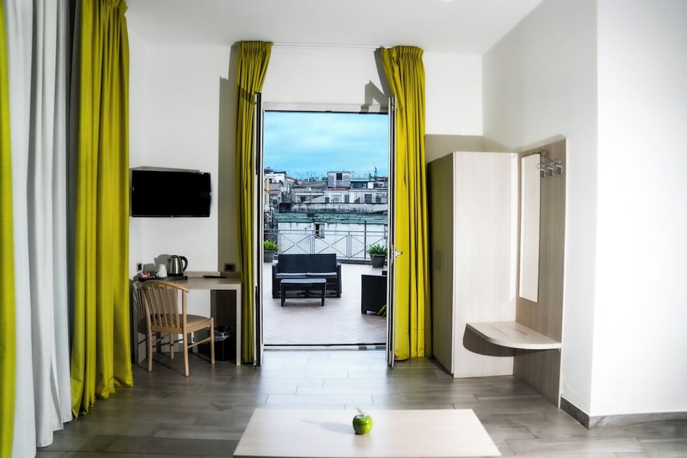 Deluxe Double Room Single Use