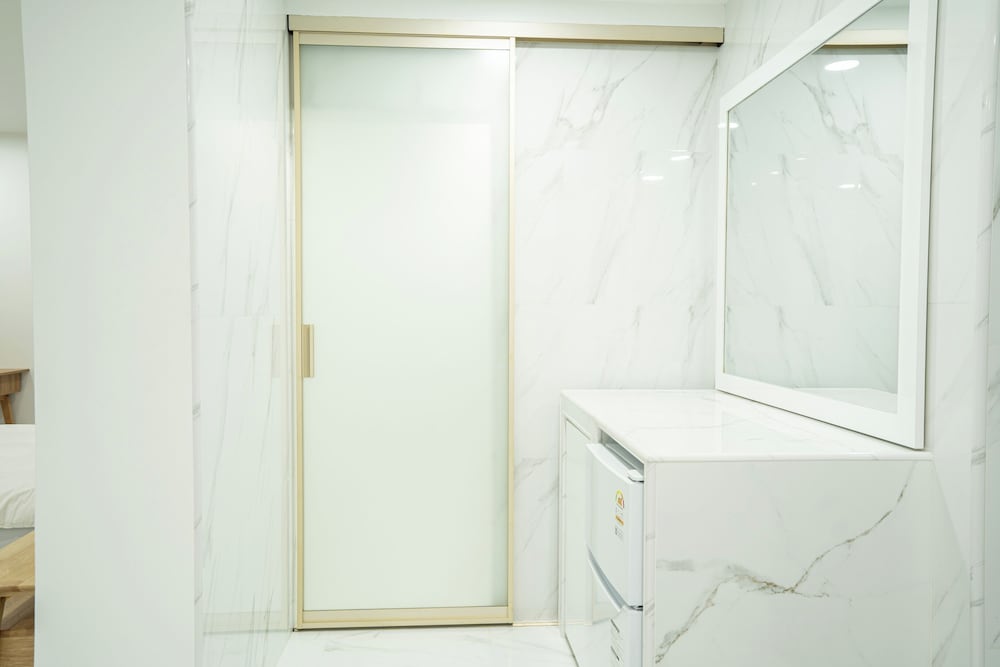 Premium Studio Suite photo 2
