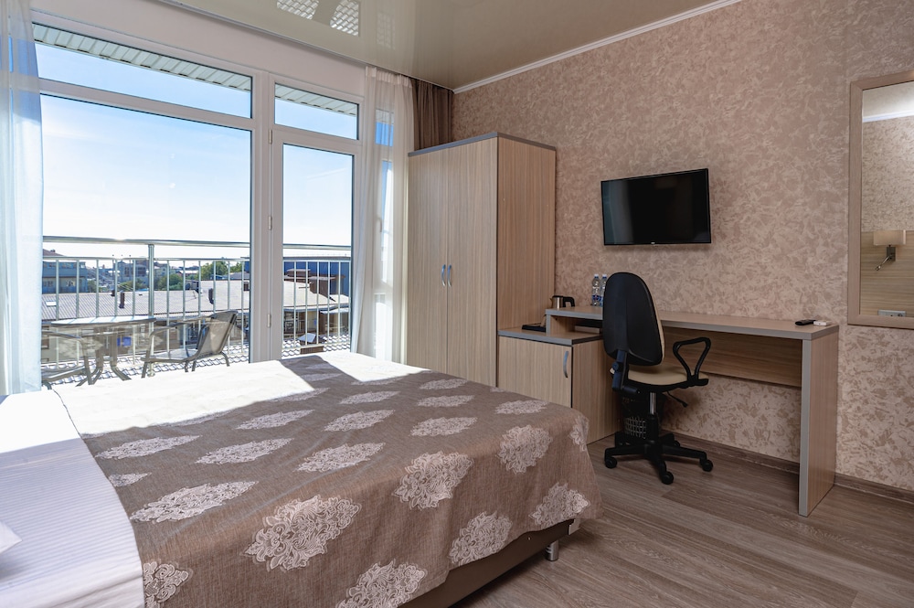 Panoramic Room, 1 Bedroom, Non Smoking, Courtyard View photo 3