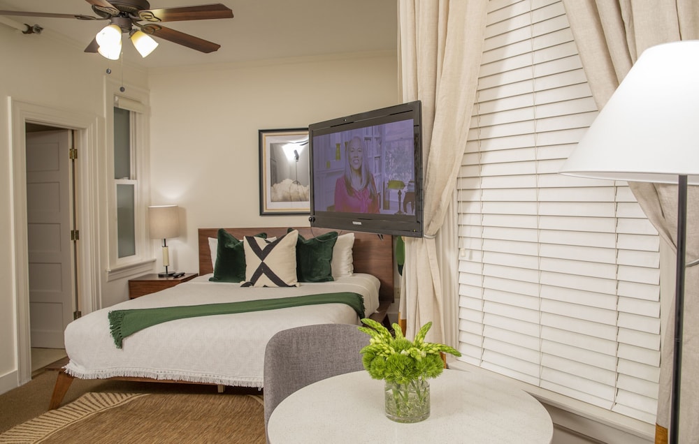 Superior Double Room, Ensuite - Photo 1
