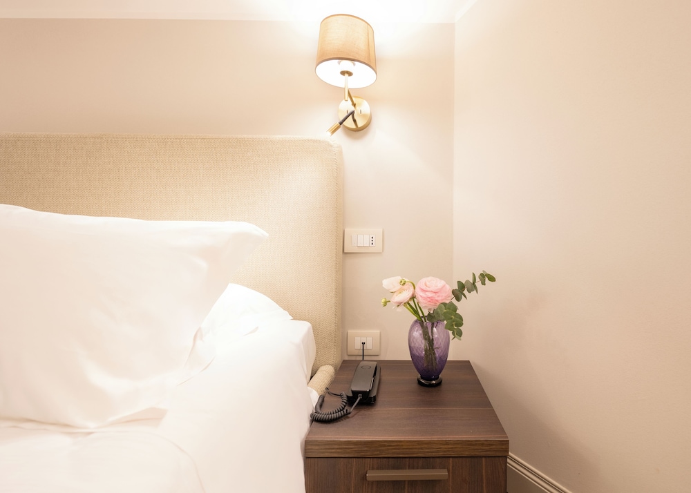 Comfort Room photo 2