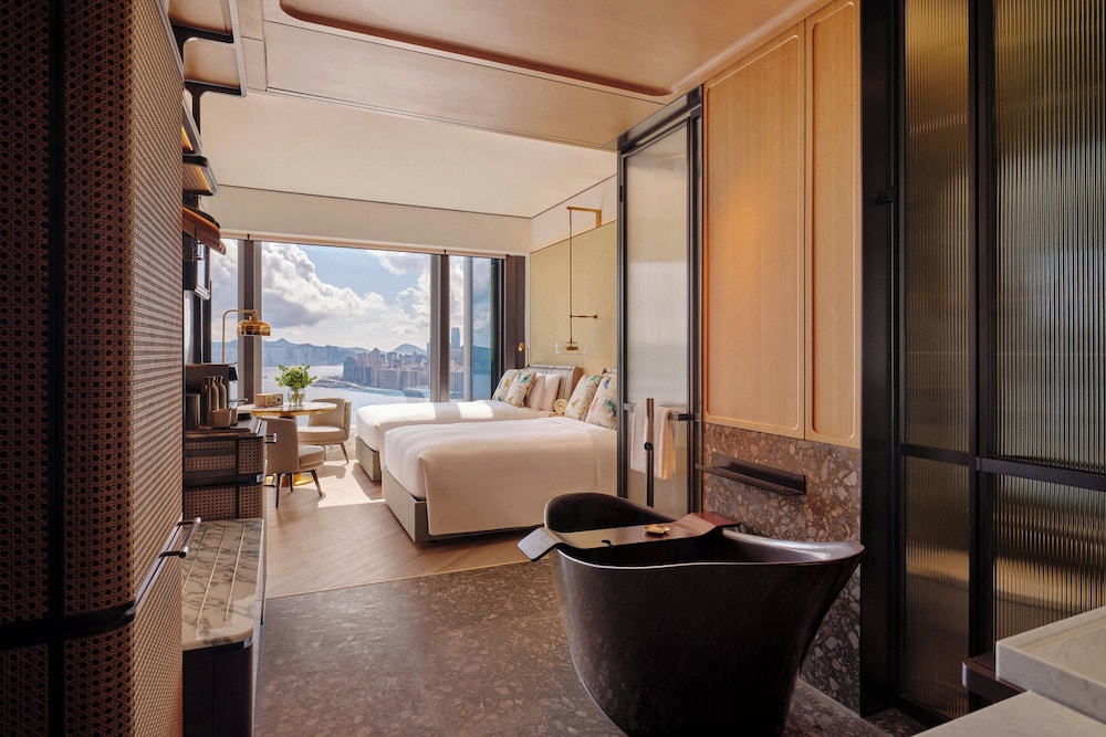 2 Double Premium East Sea View