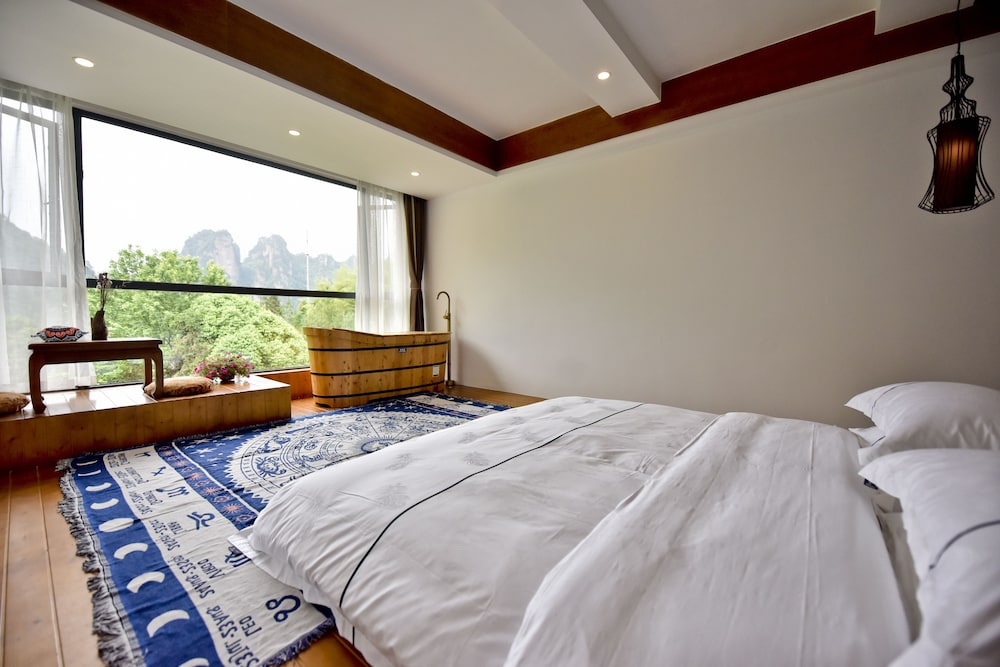 Traditional Room, Bathtub photo 2