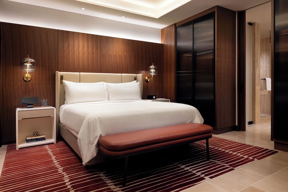 Vista King Suite