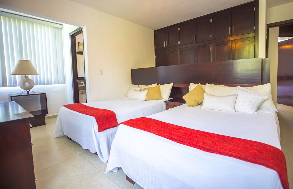 Suite, 2 Bedrooms (Up to 4 Pax)