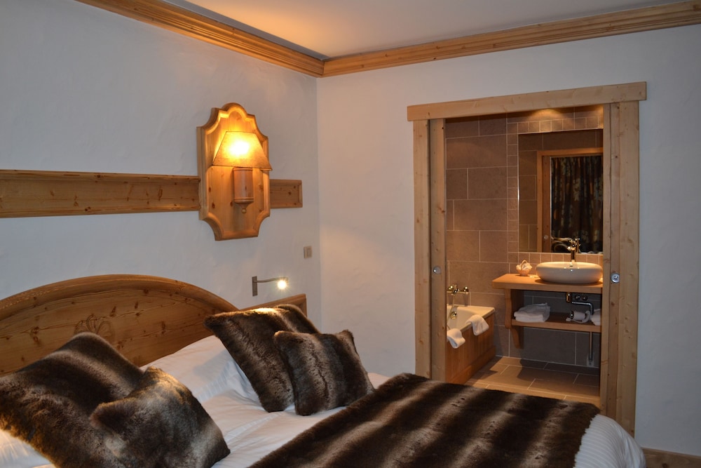 Suite - Photo 4