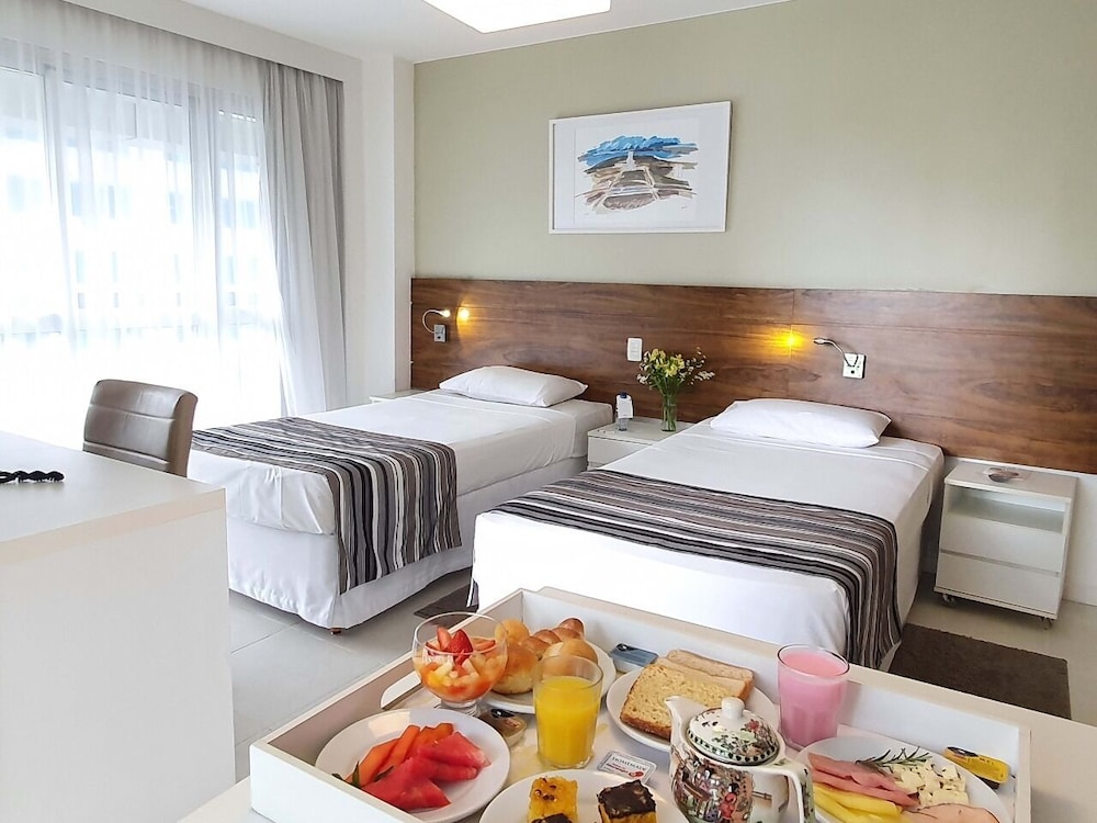 Standard Twin Room, 2 Twin Beds photo 3