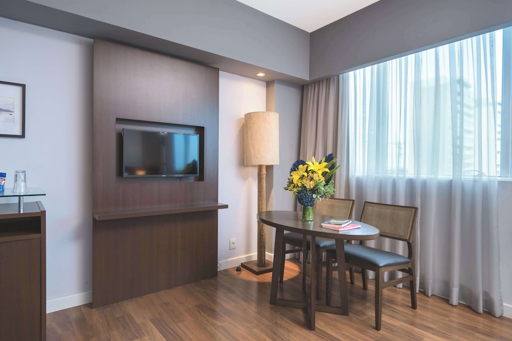 Executive Room, 1 Queen Bed - Photo 5