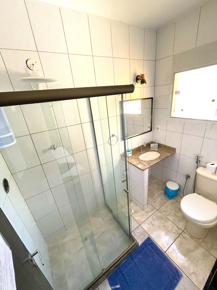 Standard Triple Room, 1 Bedroom, City View photo 2
