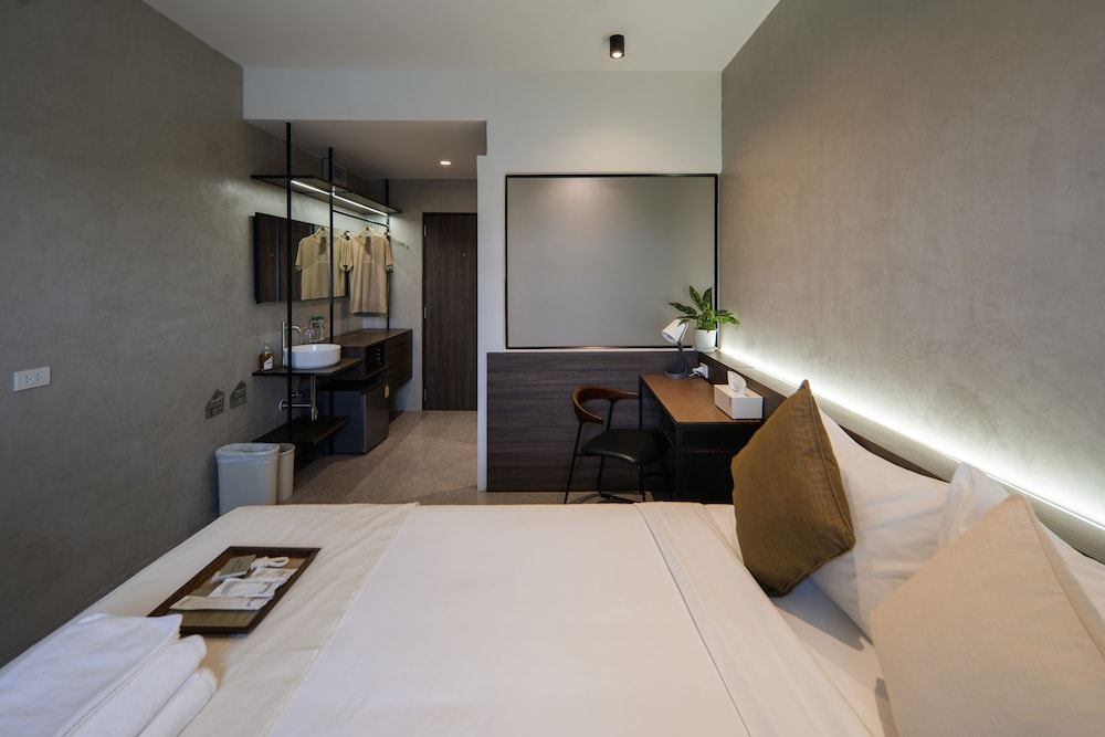 Standard Room, 1 Double Bed photo 2
