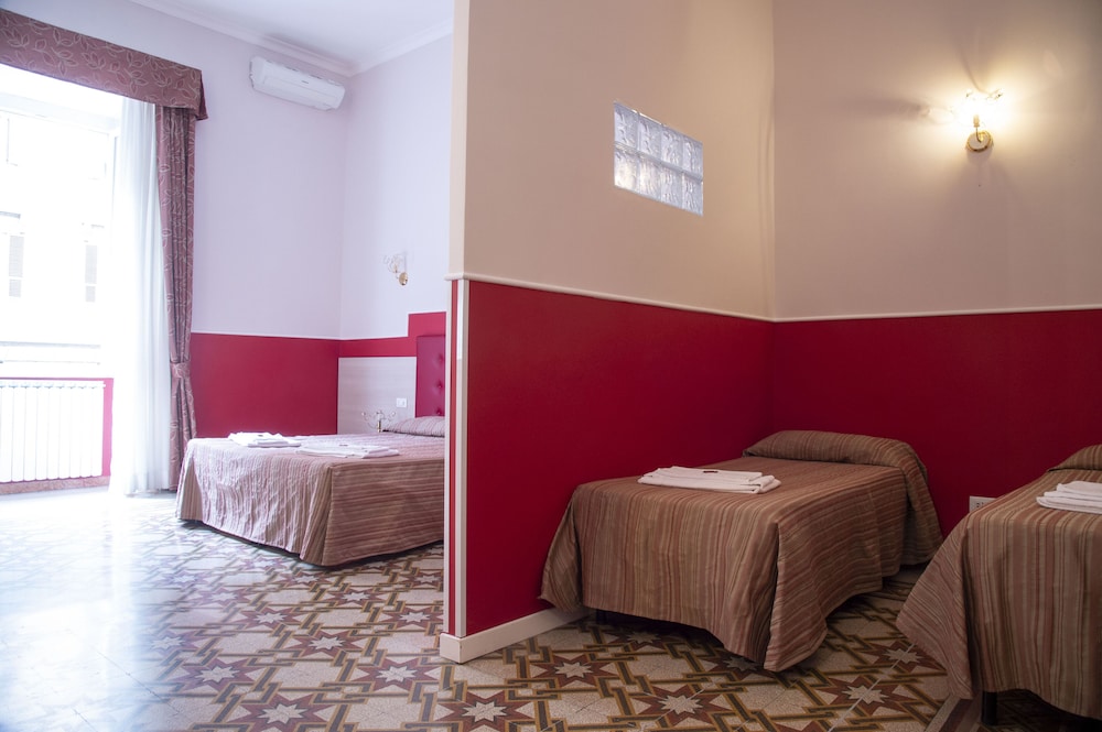 Luxury Quadruple Room photo 1