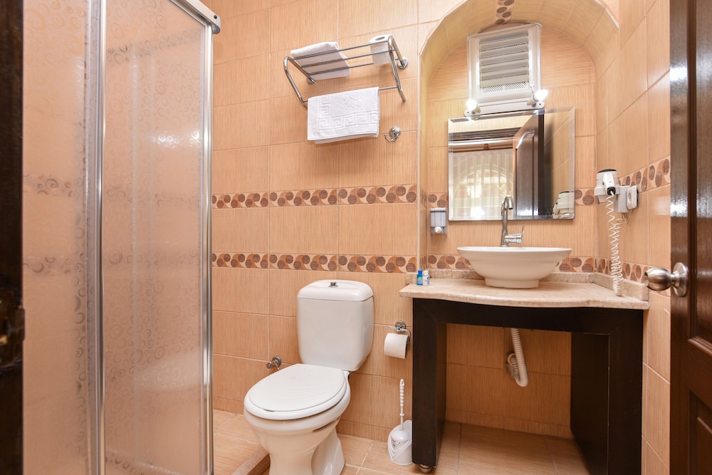 Family Triple Room photo 2