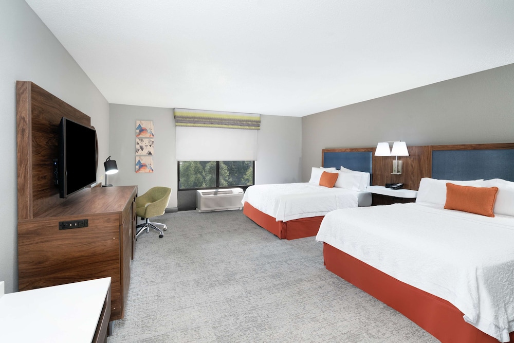 Room, 2 Queen Beds, Accessible, Non Smoking - Photo 1