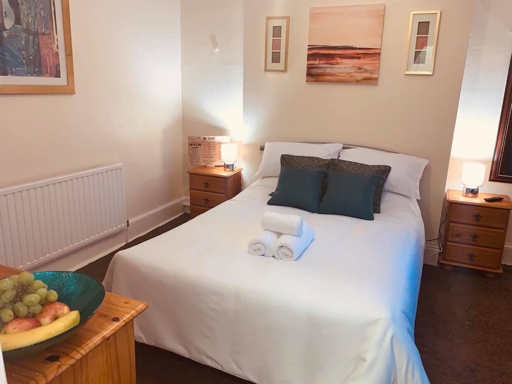 Double Room, Ensuite (Room 3) photo 1