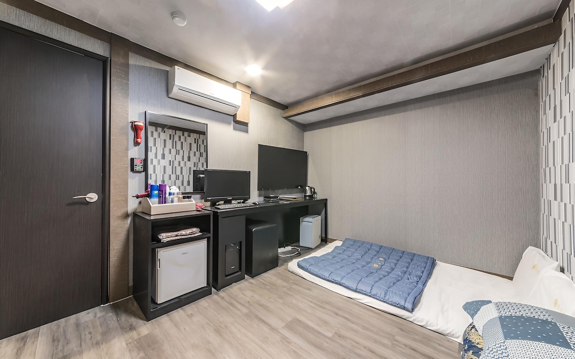 Room (Ondol room) - Photo 4