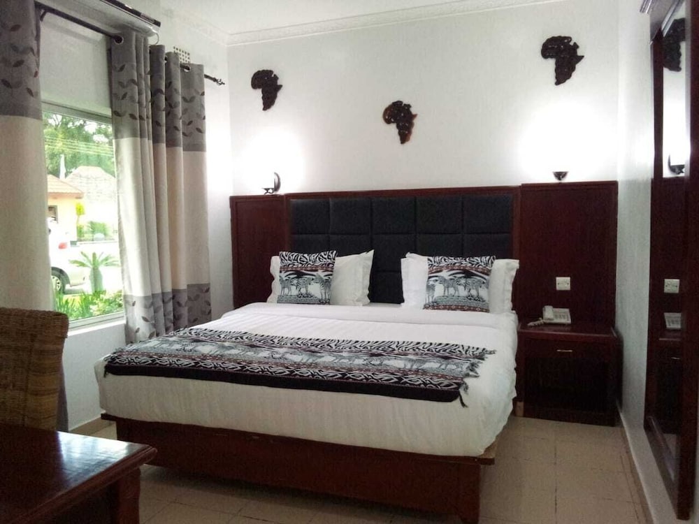 Executive Suite photo 2