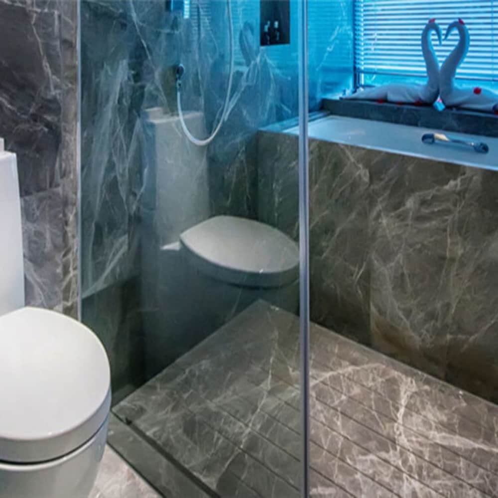 Deluxe Twin Room photo 2