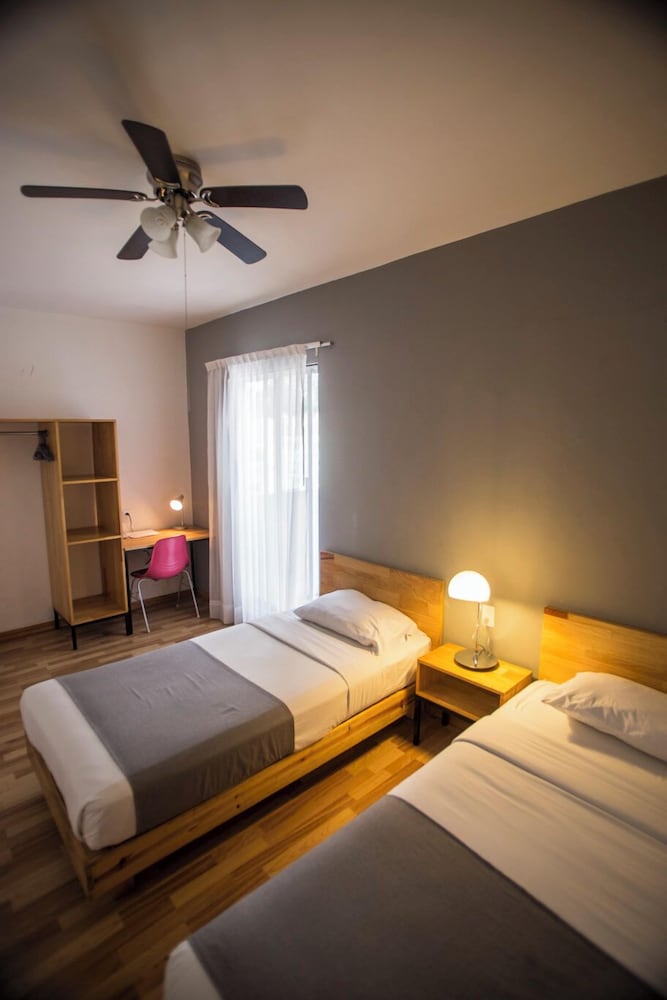 Economy Twin Room