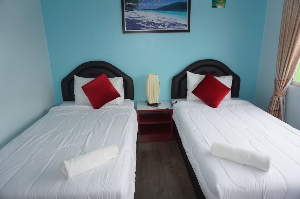 Standard Twin Room photo 2