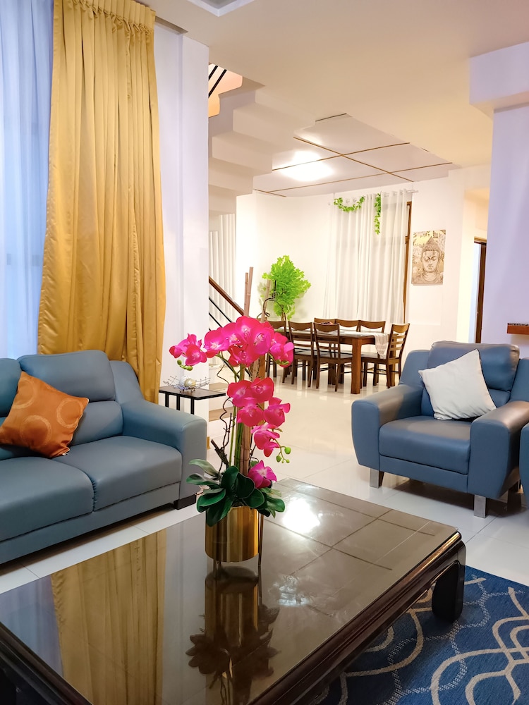 Grand Villa, 4 Bedrooms