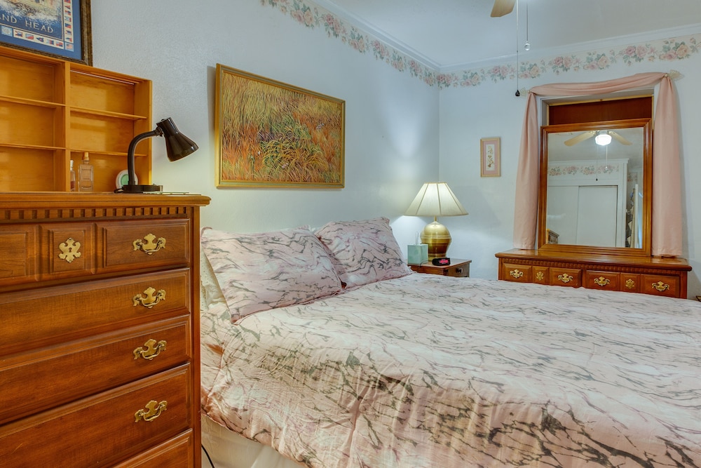 House (2 Bedrooms) photo 1