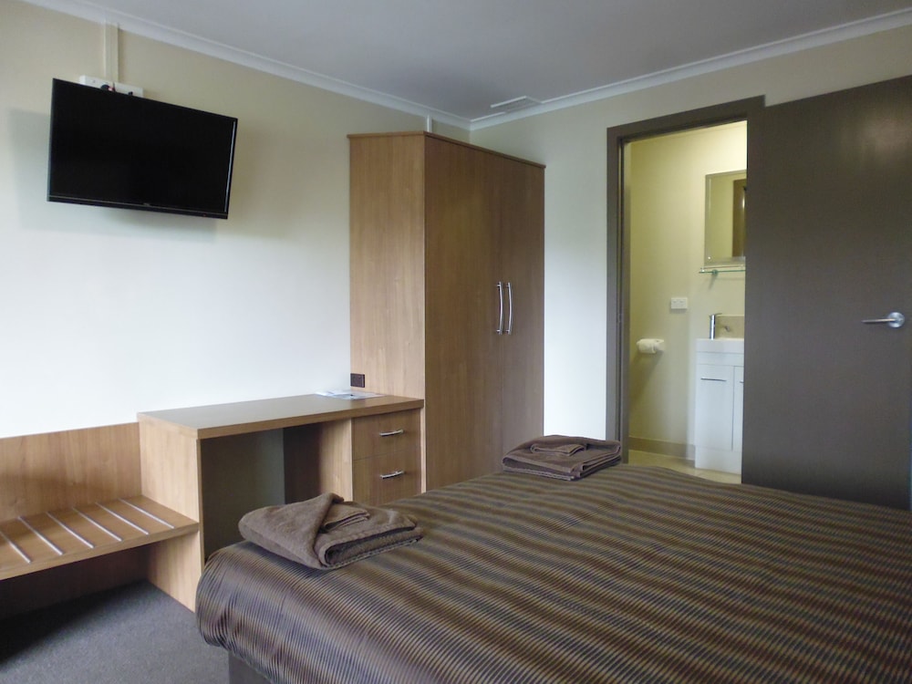 Standard Room photo 2