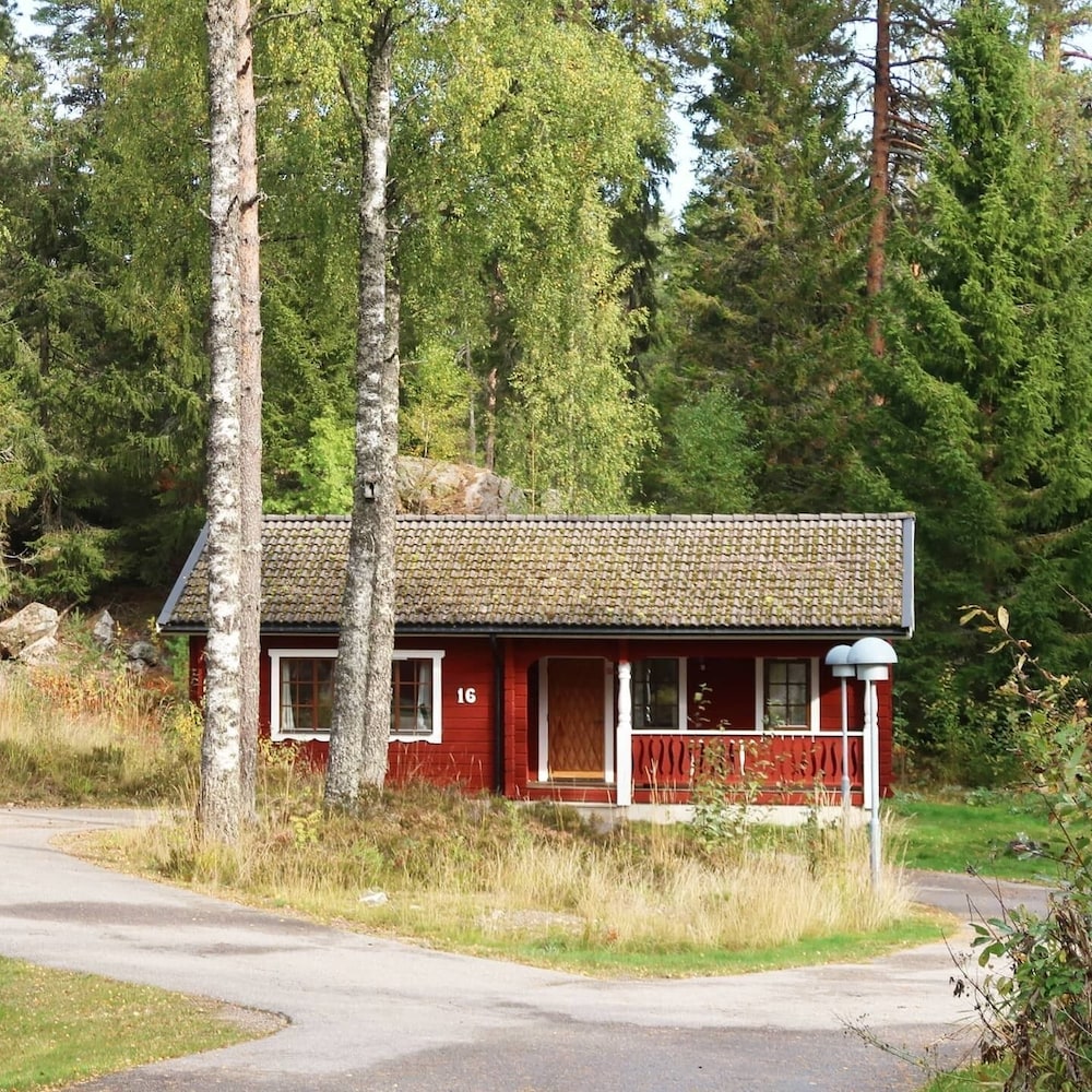 Cabin (5 Beds) photo 3