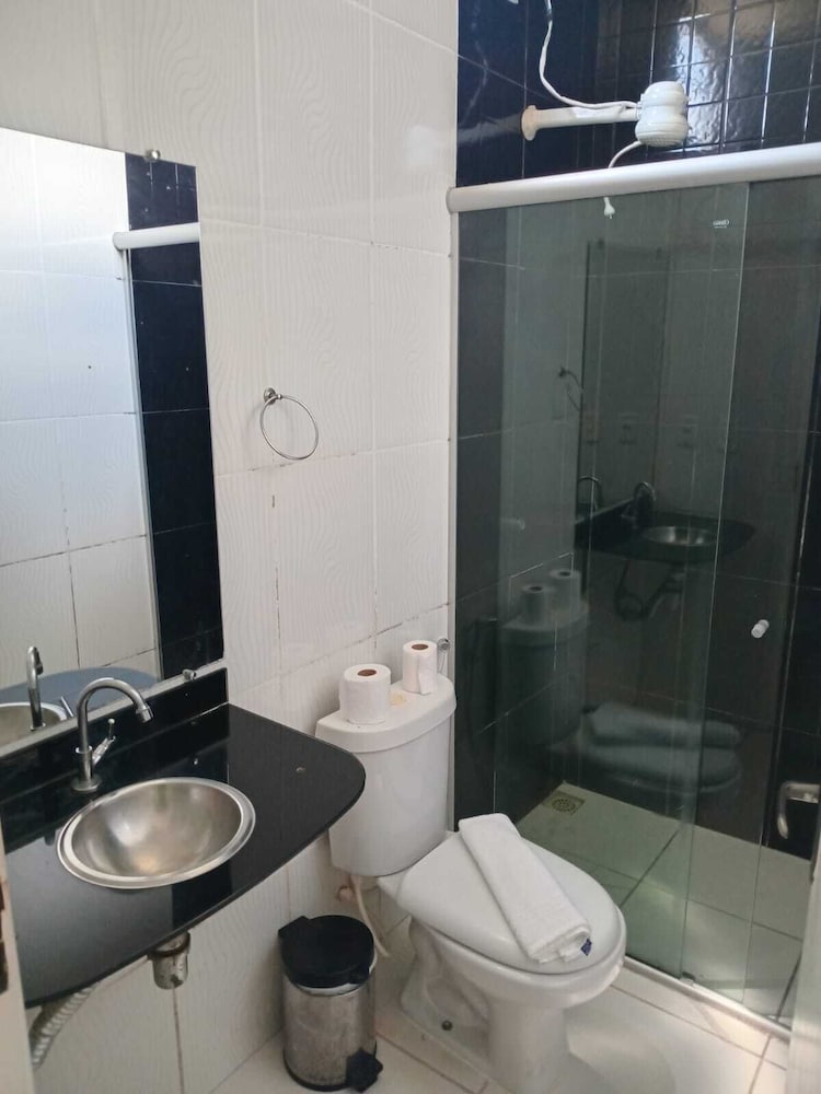 Standard Triple Room, 1 Bedroom photo 2