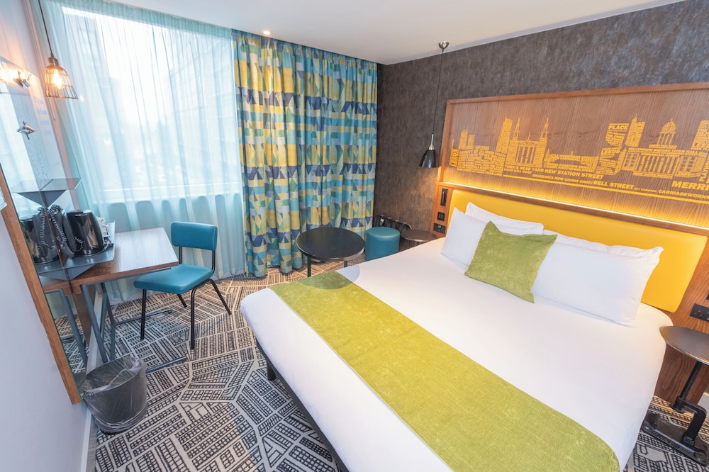 Room, 1 Double Bed (The King)