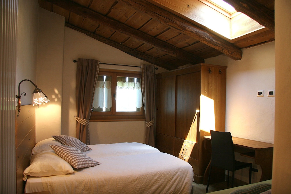Comfort Triple Room, Ensuite (Room 5) photo 2
