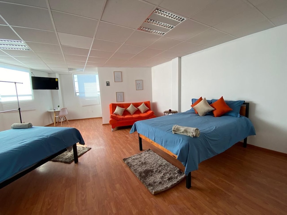 Family Triple Room, City View photo 1