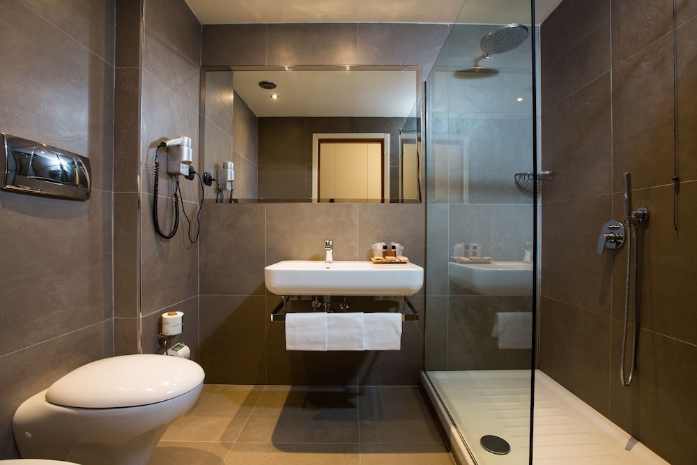 Deluxe Double Room - Photo 6