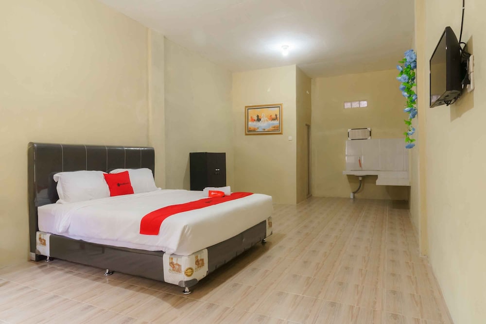 Premium Room (Reddoorz) - Photo 6