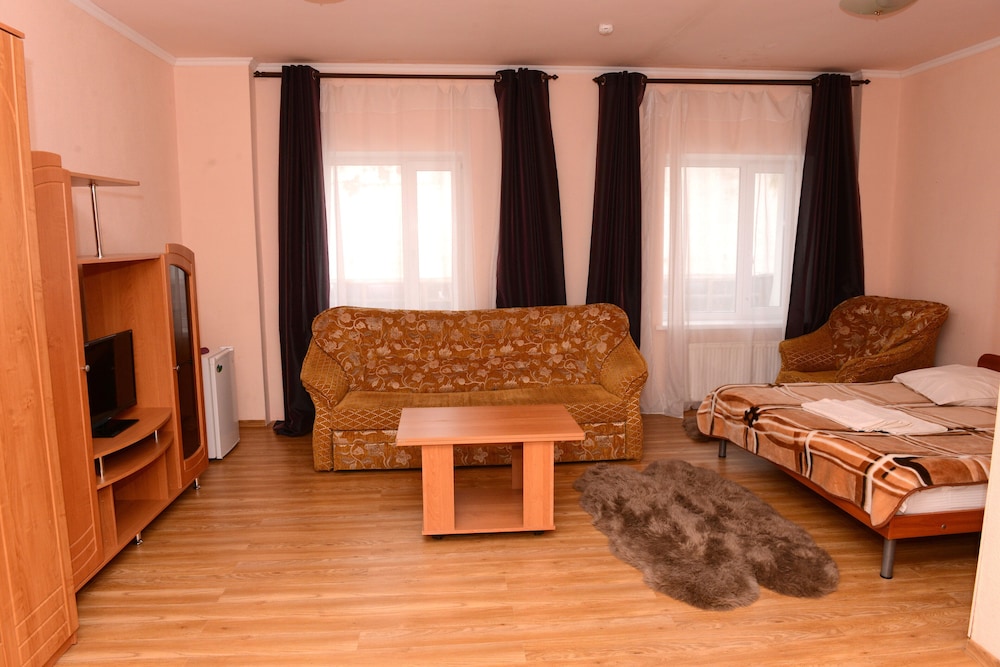 Luxury Studio Suite photo 2
