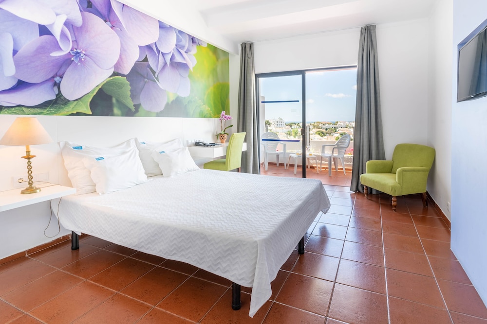 Double Room, City View - Photo 5