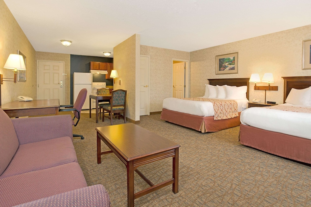 Studio Suite, 2 Queen Beds, Non Smoking - Photo 1
