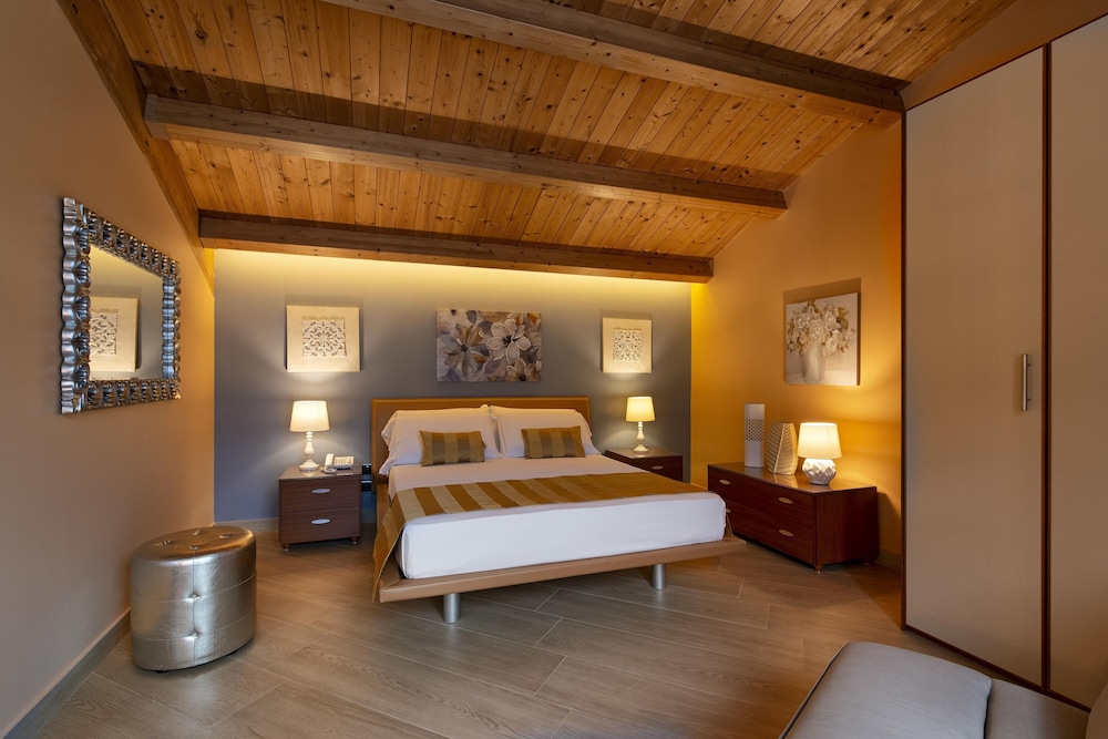 Romantic Suite photo 2