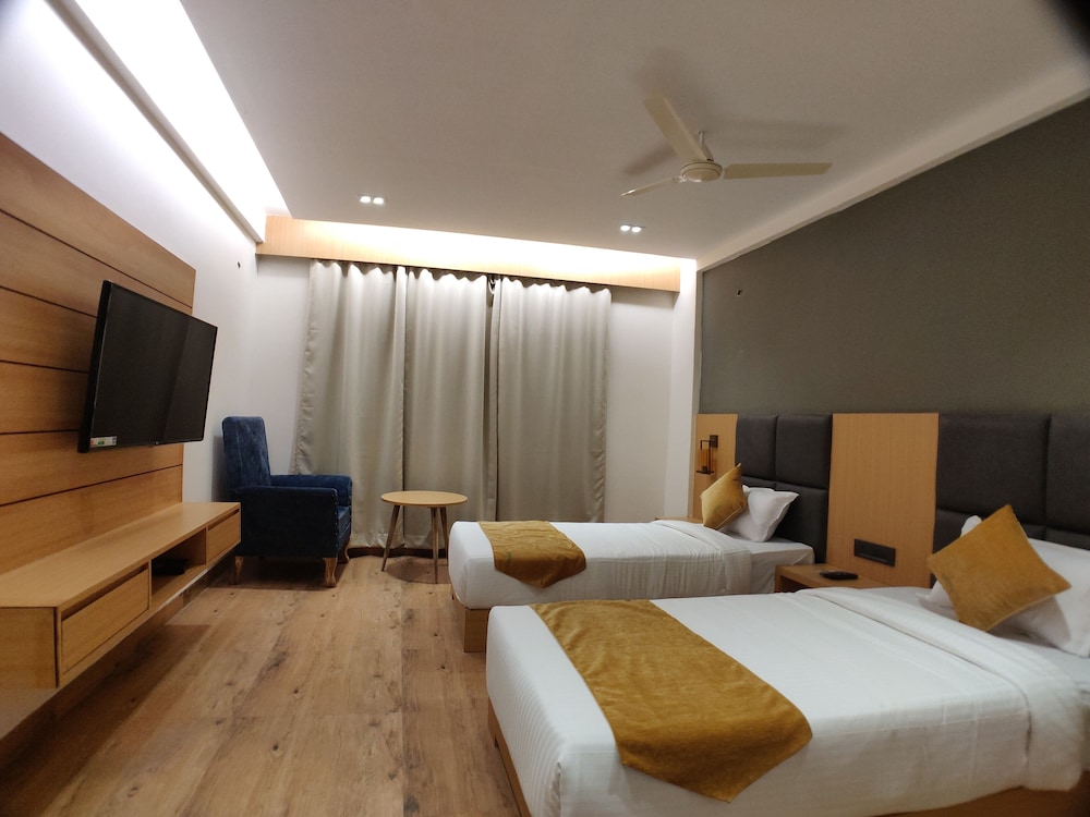 Deluxe Double Or Twin Room