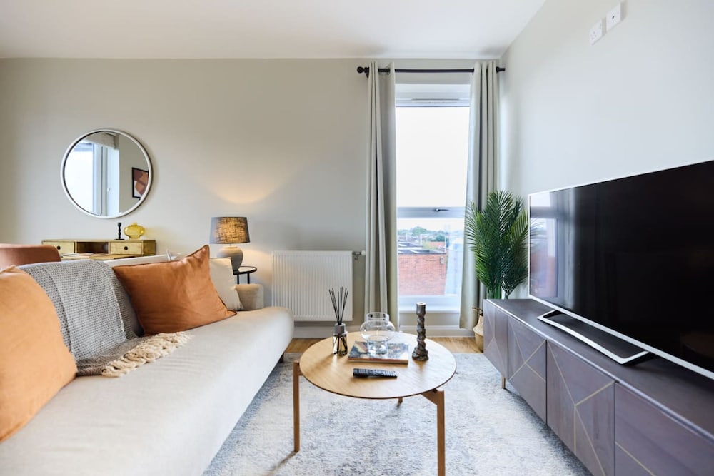 Apartment photo 1