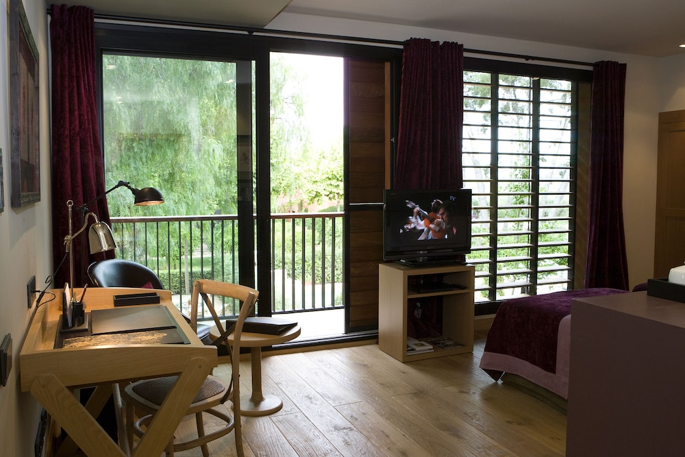 Suite Plus - Photo 3