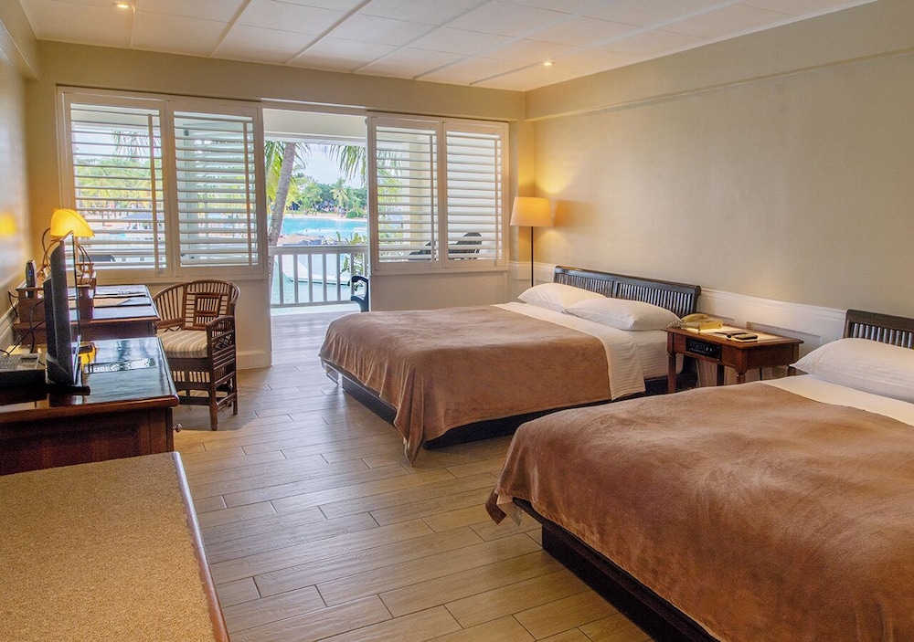 Upper-Level Beachside Room- Midnight Arrival Plan (Check- in from 11PM, with 8PM late Check- out) - Photo 2