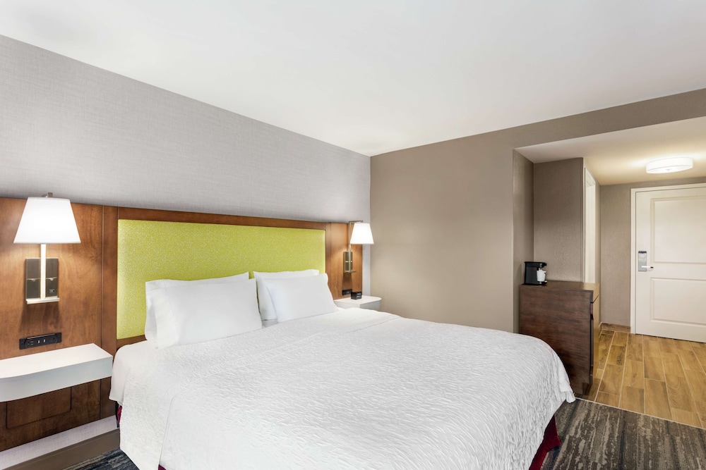 Room, 1 Queen Bed, Accessible photo 1