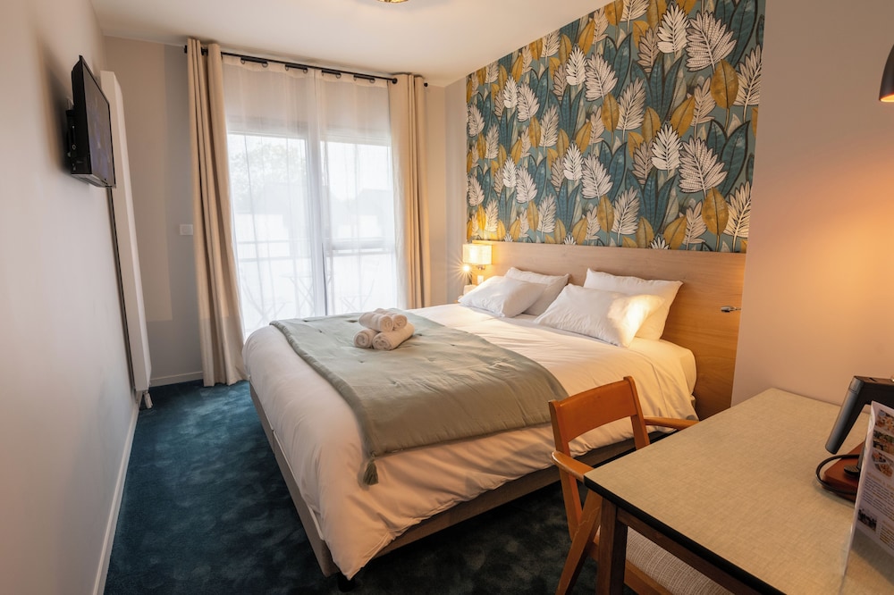 Comfort Double or Twin Room, 1 Bedroom, Non Smoking, Balcony - Photo 2