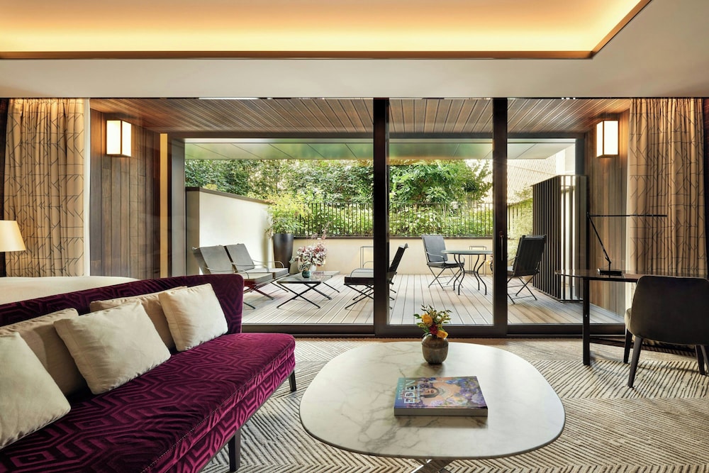 Junior Suite, Terrace, Garden View