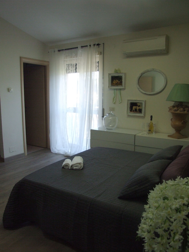 Classic Triple Room, Terrace