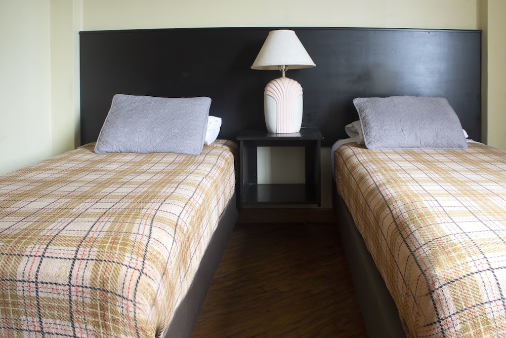 Standard Room, 2 Twin Beds photo 1