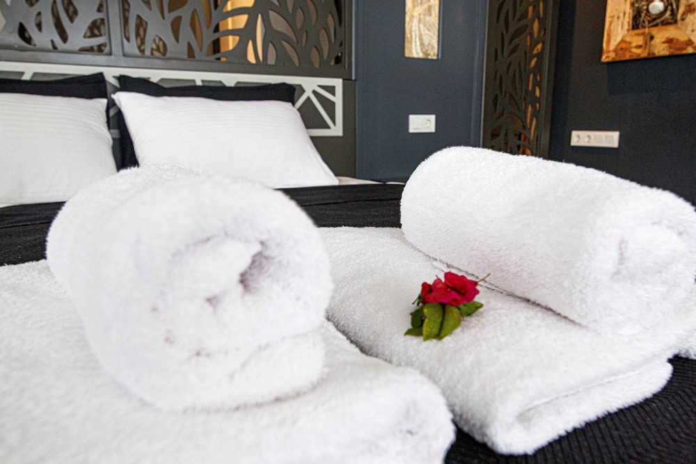 Royal Penthouse, 1 Bedroom, Jetted Tub, Sea View