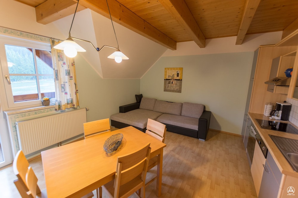 Classic Apartment, Lake View (incl. cleaning fee 35 EUR) photo 2