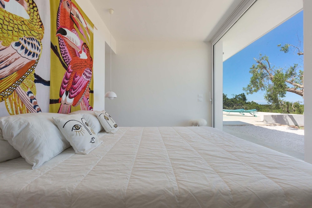 Villa photo 1