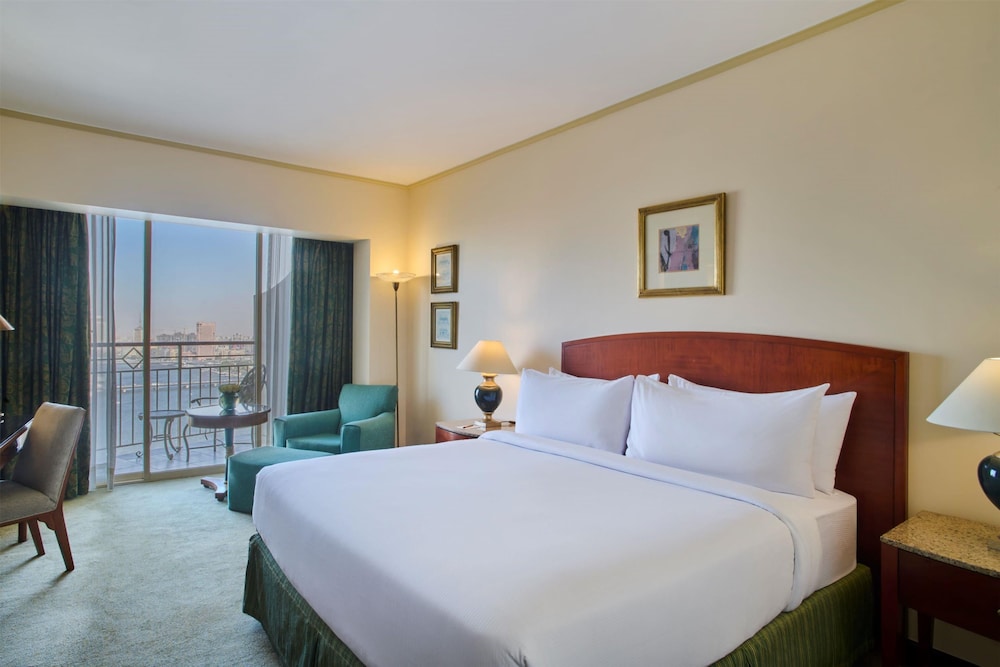 Room, 1 King Bed (High Floor, Nile View)